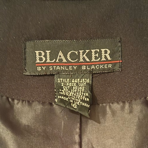Blacker by Stanley Blacker Sz 16 Black Blazer w/ off color trim, button details - Picture 2 of 8